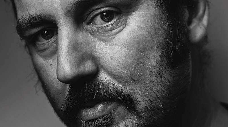 Porträtfoto Eric Wrede, s/w, von Fabian Schellhorn