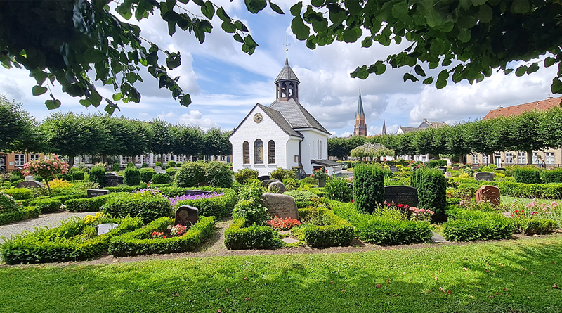 Friedhof in Holm