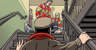 Illustration: Schwarwel, Mann (in Rückenansicht sichtbar) läuft Treppe hinauf, oben auf der Treppe ist ein Sanitäter-Team und kümmert sich um eine Person